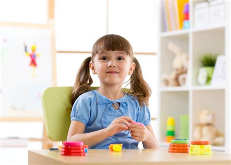 幼稚園選びに迷ったら！私立幼稚園と公立幼稚園の違いとそれぞれの特徴