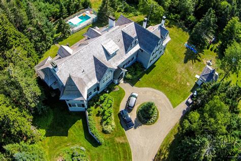 Inside The 5 Million 20 Bedroom Waterfront Mansion John Travolta Is