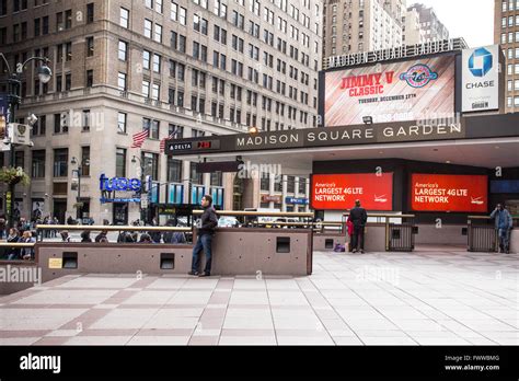 Madison Square Garden Hi Res Stock Photography And Images Alamy