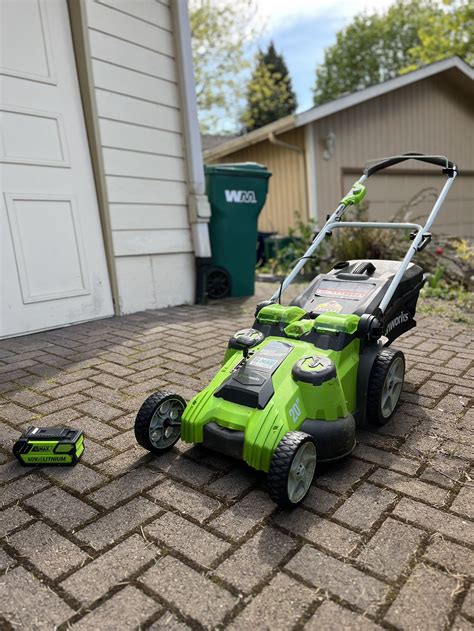 Greenworks Electric 40v Twin Force Lawn Mower For Sale In Kirkland Wa Offerup