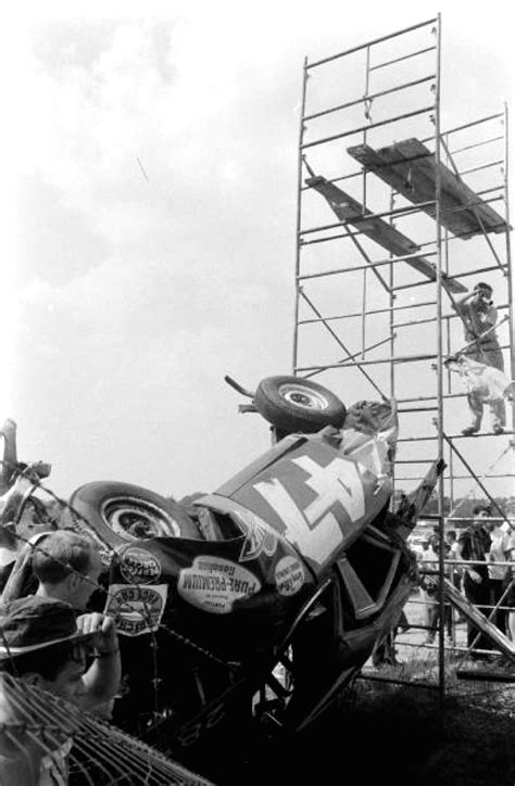 Largest crash in nascar history – Artofit