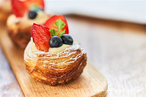 dailydelicious: Danish pastry with pastry cream filling