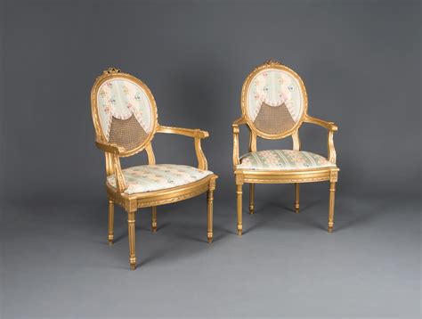 Paire de fauteuils style Louis XVI Soubrier Louer Sièges Fauteuil XVIIIe