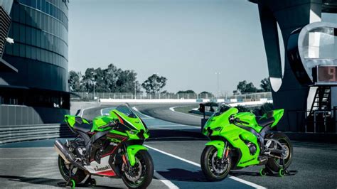 Spec Comparo 2023 Bmw S1000rr Vs Ducati Panigale V4 Vs Kawasaki Ninja Zx 10r Overdrive