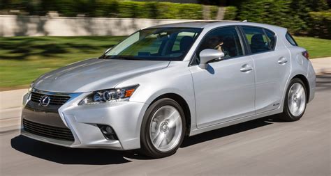 Lexus Ct H Test Drive Review Cargurus