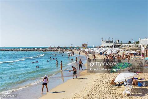 Tel Aviv Hilton Photos and Premium High Res Pictures - Getty Images