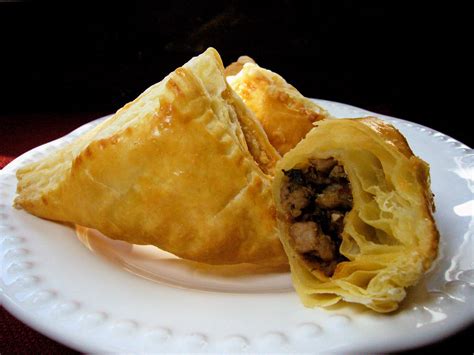 Chinese Style Puff Pastries With Pork In Hoisin Sauce Puff Pastry