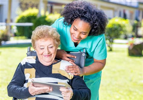 9 Impressive Benefits Of Memory Care For Seniors Maple Heights Senior