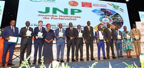 DIALOGUE PUBLIC PRIVE LE DYNAMISME DE LA CCI COTE DIVOIRE RECONNU A