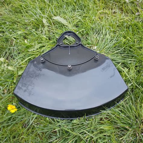 Защитный кожух для триммера крепление к редуктору - купить по выгодной ...