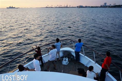 Manila Bay Sunset Cruise on a Yacht - Paperblog