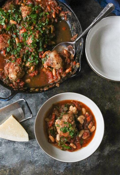 One Skillet Braised Chicken Thighs With Spinach And White Beans