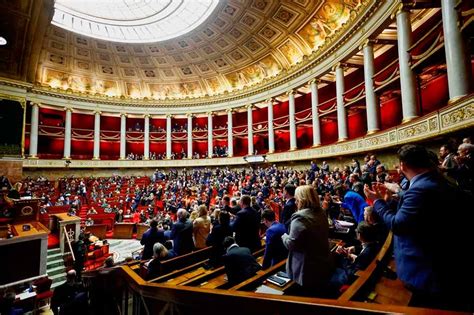 El Gobierno De Francia Avanza Con La Reforma Jubilatoria