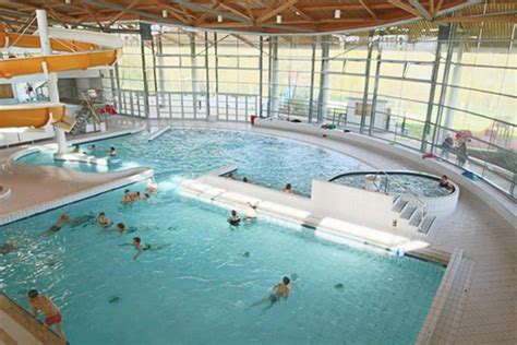 Canicule En Charente Maritime Les Piscines Des Vals De Saintonge