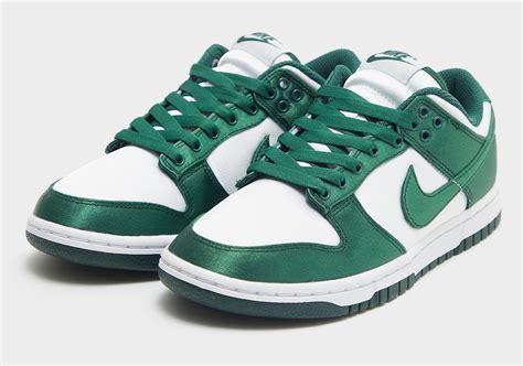 Las Nike Dunk Low Satin Green Te Convertirán En El Hombre Con Más