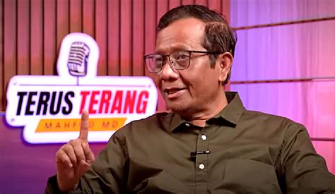 Mahfud Md Ogah Tanggapi Putusan Ma Soal Batas Usia Calon Kepala Daerah