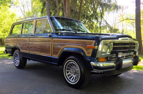 Grand Wagoneer By Classic Gentleman Dark Baltic Blue Metallic Low