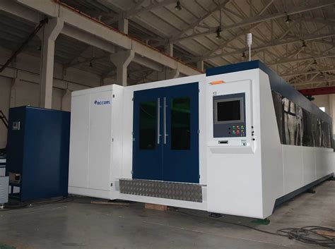 6Kw Fiber Laser Cutter 2000x6000mm With IPG 6000W High Power Fiber