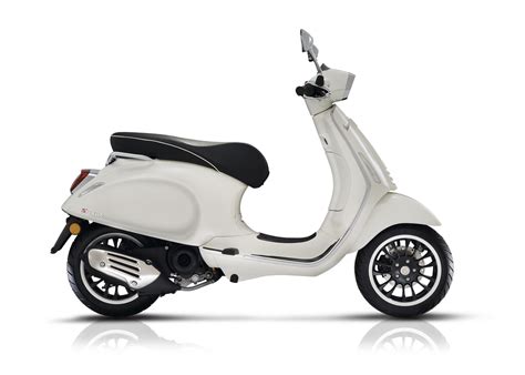 Vespa Sprint Bianco Innocenza Scooter Kopen Bij Central Scooters