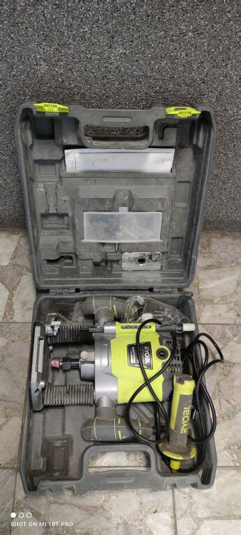 RYOBI RRT1600 FREZARKA GÓRNOWRZECIONOWA | Frezarki | Loombard.pl