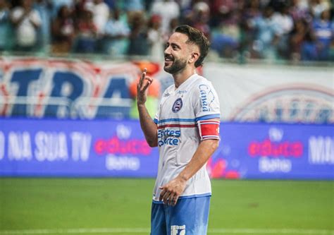 Everton Ribeiro Estreia Gola O E Goleada No Bahia