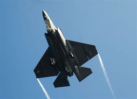 J 20