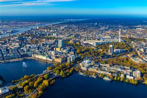 Hamburg Von Oben Seen Kette Und Uferbereiche Des Sees Au Enalster