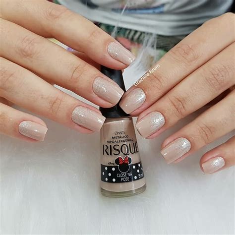 Close Na Pose Risqu Unhas Unhas Decoradas Belas Unhas