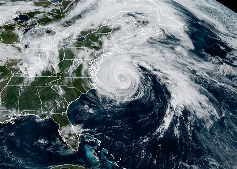 Hurricane “jose” Producing Dangerous Surf And Rip Currents Along Us