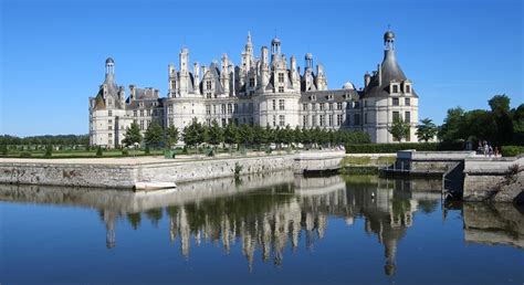 Châteaux of the Loire Valley - List, selection, map - Official Website