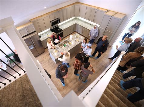 High schoolers unveil finished class project: An affordable Sandy home