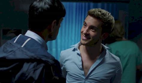 Netflixteki Gay Ve Lezbiyen Dizileri Kartal 24