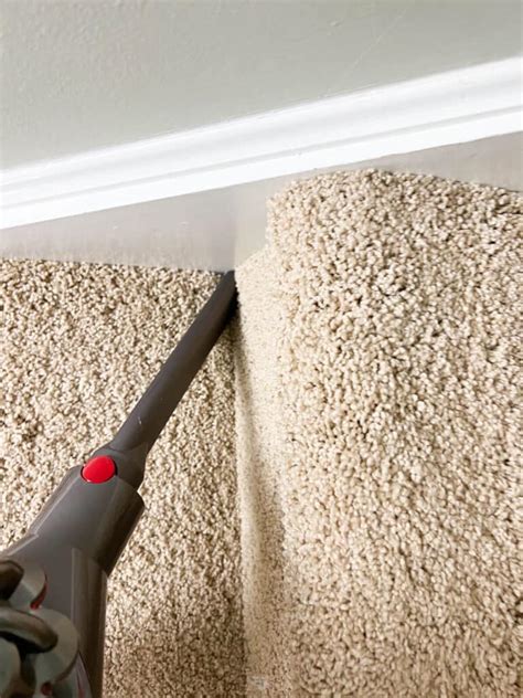 How To Easily Clean Carpet On Stairs - The DIY Nuts