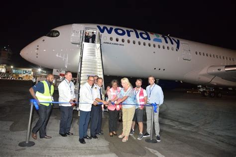 World Fly Estrena Su Ruta Entre Santiago De Los Caballeros Y Madrid