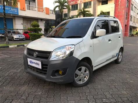 OLXmobbi Suzuki Karimun Wagon 1 0 GL Bensin AT 2016 Putih EYN