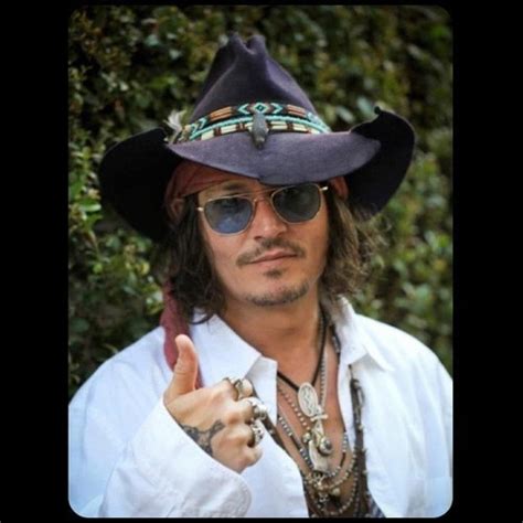 Johnny Depp Sending Lane Goodwin A Thumbsup Johnny Depp Photo