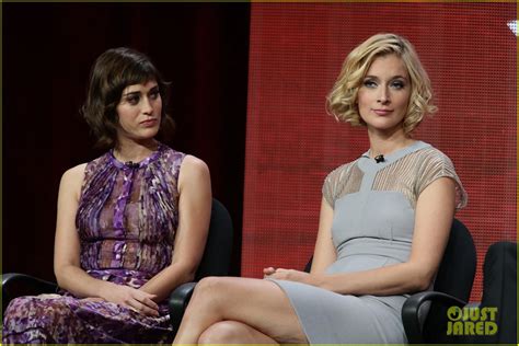 Photo Lizzy Caplan Michael Sheen Masters Of Sex Tca Tour Panel 09 Photo 2920469 Just Jared