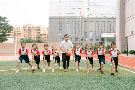 广州市教育局网站 天河区第一小学：办“天河第一”小学，筑学子“展翅”之梦