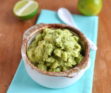 An Easy Guacamole Recipe You Will Love! - 24 Carrot Kitchen