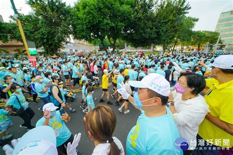 員林市獅子盃親子路跑 超過3000人參賽