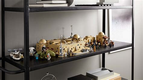 Lego Releases Official Details Of Lego Star Wars Mos Eisley