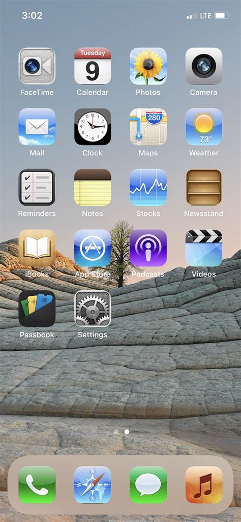 iOS 6 look on an iOS 14 layout. Hope you like it! : r/iOSsetups