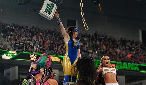 Wwe Money In The Bank 2021 Men And Womens Ladder Match Winners Crowned