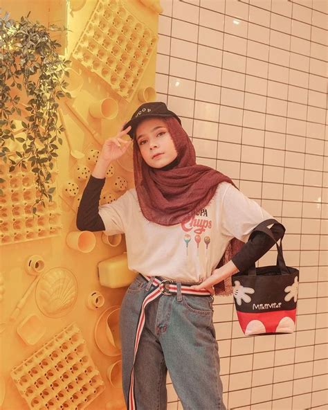 Gaya Hijab Kekinian Ala Selebgram Yang Bisa Kita Tiru Untuk Lebaran