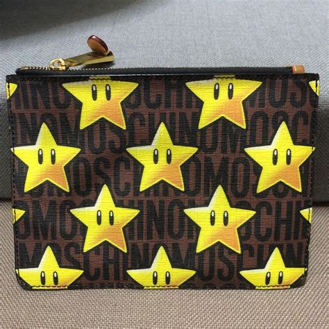 37％割引ホワイト系【2021新春福袋】 Moschino マリオコラボ スター ポーチバニティ バッグホワイト系 Otaonarena