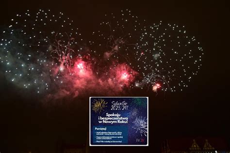 RCB ostrzega przed zagrożeniami w Sylwestra