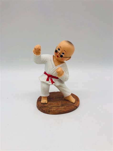 Figura Decorativa De Monje Chino Kung Fu Shaolin Paquetes De Kung Fu