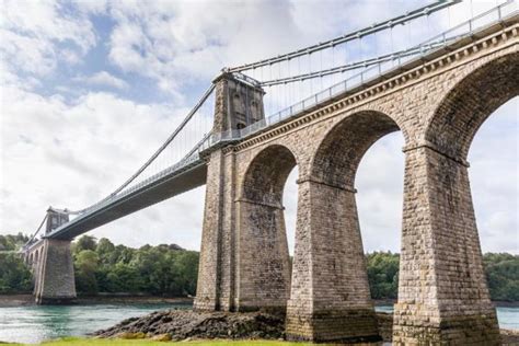 Menai Suspension Bridge to reopen on schedule | GOV.WALES