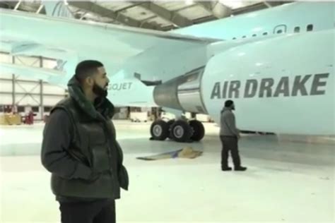 Flipboard: Drake Got His Own Airplane and It's Absolutely Ridiculous