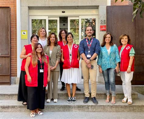 La Asamblea Local De Madrid De Cruz Roja Recibe A La Concejala